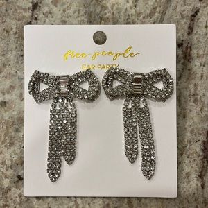 Free people bow earrings